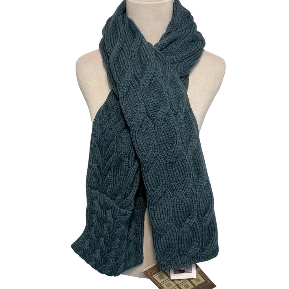 Aran Sweater Market NEW Blue Cable Knit Pull Through Scarf Wool Fishermans NWT - Picture 2 of 6